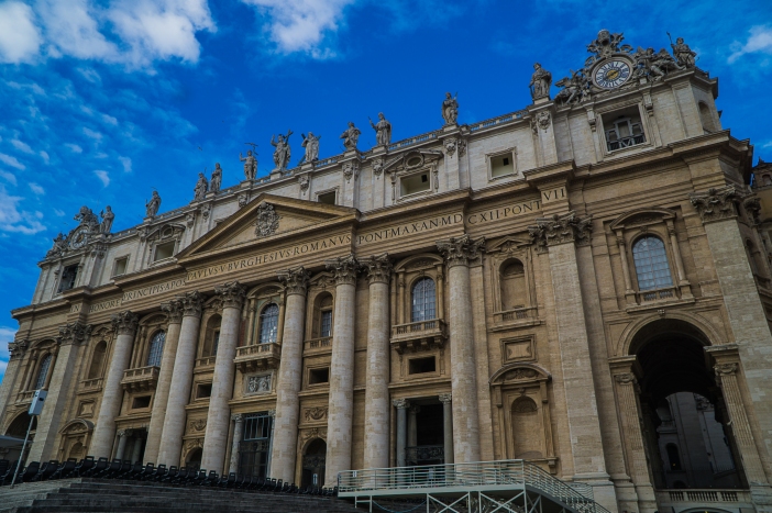 Roma Vatican Front 2016.jpg